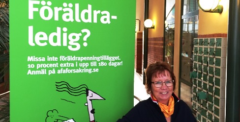 En av de som informerade på badhuset var Tarja Lindberg, som även brukar arbeta med att utbilda försäkringsinformatörer för LO-distriktet.